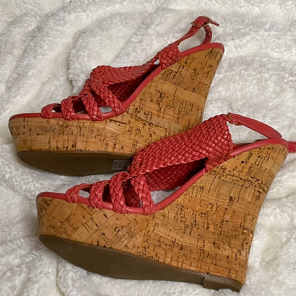 Deb brand pink wedges - Picture 3 of 7